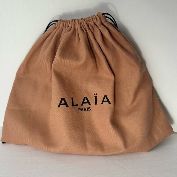 Alaïa Studded Leather Envelope Clutch Pochette Hand Bag - Picture 9 of 9